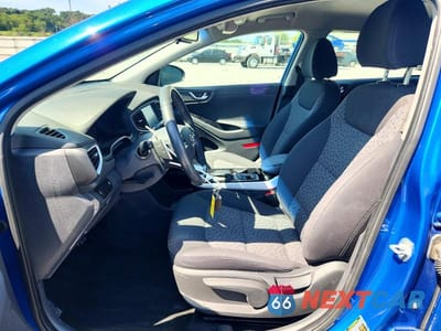 Zdjęcie 7 z 12 samochodu: 2018 HYUNDAI IONIQ ELECTRIC BASE VIN:KMHC75LH9JU027128 - miniatura