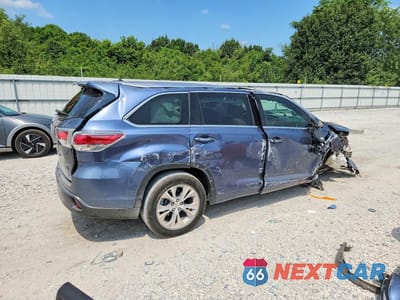 Trzecie zdjęcie samochodu z tyłu: 2014 TOYOTA HIGHLANDER XLE VIN:5TDKKRFH8ES038035 - miniatura