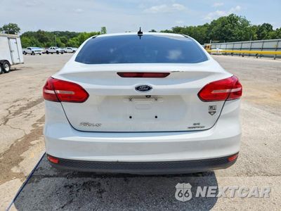 Zdjęcie 6 z 12 samochodu: 2015 FORD FOCUS SE VIN:1FADP3F21FL263974 - miniatura