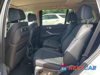 Zdjęcie 11 z 13 samochodu: 2023 BMW X7 XDRIVE40I VIN:5UX23EM02P9N95347 - miniatura