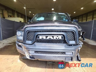 Piąte zdjęcie samochodu w środku: 2024 RAM 1500 CLASSIC SLT VIN:1C6RR6LG7RS142539 - miniatura