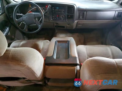 Zdjęcie 8 z 13 samochodu: 2003 CHEVROLET SUBURBAN K1500 VIN:3GNFK16Z43G179229 - miniatura