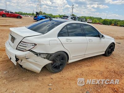 Trzecie zdjęcie samochodu z tyłu: 2013 MERCEDES-BENZ C 250 VIN:WDDGF4HB5DA835141 - miniatura