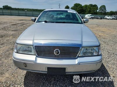 Piąte zdjęcie samochodu w środku: 2003 MERCURY GRAND MARQUIS GS VIN:2MEFM74W33X649947 - miniatura