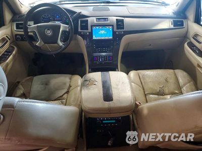Zdjęcie 8 z 13 samochodu: 2007 CADILLAC ESCALADE LUXURY VIN:1GYFK63857R372149 - miniatura