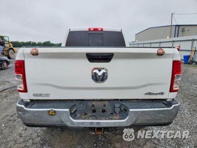Zdjęcie 6 z 12 samochodu: 2020 RAM 2500 TRADESMAN VIN:3C6UR5CL4LG123835 - miniatura