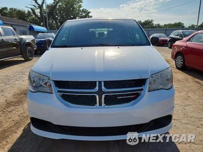 Piąte zdjęcie samochodu w środku: 2017 DODGE GRAND CARAVAN SE VIN:2C4RDGBG1HR602356 - miniatura