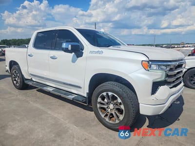 Czwarte zdjęcie samochodu z boku: 2022 CHEVROLET SILVERADO K1500 HIGH COUNTRY VIN:1GCUDJET8NZ500537 - miniatura