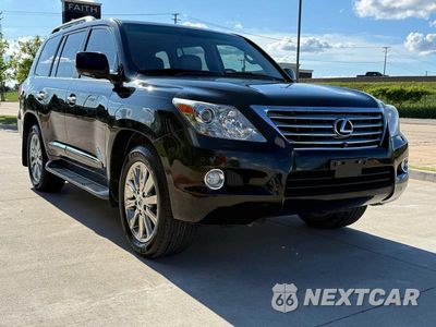 2011 LEXUS LX 570 JTJHY7AX5B4083143 - główne zdjęcie licytacji z USA - miniatura