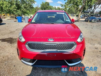 Piąte zdjęcie samochodu w środku: 2017 KIA NIRO LX VIN:KNDCB3LC6H5094141 - miniatura
