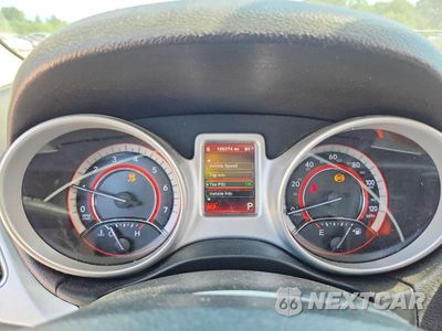 Zdjęcie 9 z 13 samochodu: 2017 DODGE JOURNEY CROSSROAD VIN:3C4PDCGB5HT560106 - miniatura
