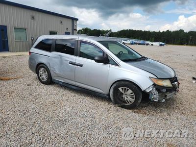 Czwarte zdjęcie samochodu z boku: 2015 HONDA ODYSSEY LX VIN:5FNRL5H24FB024426 - miniatura