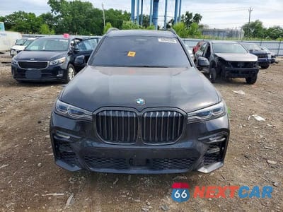 Piąte zdjęcie samochodu w środku: 2022 BMW X7 M50I VIN:5UXCX6C08N9J22257 - miniatura