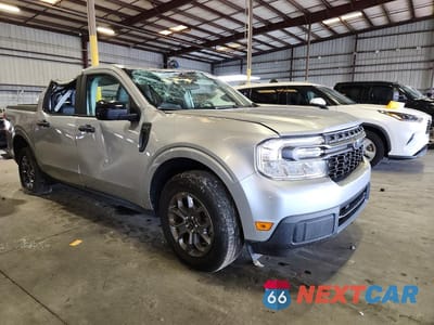 Czwarte zdjęcie samochodu z boku: 2024 FORD MAVERICK XLT VIN:3FTTW8H92RRA85126 - miniatura