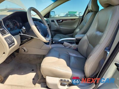 Zdjęcie 7 z 13 samochodu: 2004 VOLVO XC70 VIN:YV1SZ59H341163515 - miniatura
