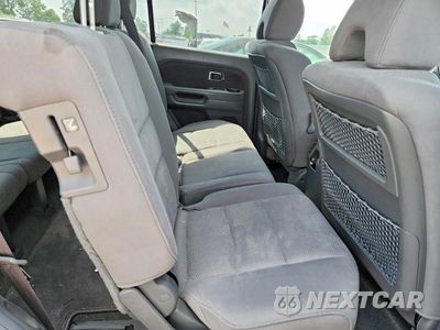 Zdjęcie 11 z 14 samochodu: 2007 HONDA PILOT EX VIN:2HKYF18477H513631 - miniatura