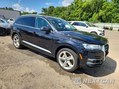 Czwarte zdjęcie samochodu z boku: 2019 AUDI Q7 PRESTIGE VIN:WA1VAAF78KD017857 - miniatura