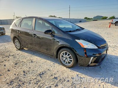 Czwarte zdjęcie samochodu z boku: 2013 TOYOTA PRIUS V TWO VIN:JTDZN3EU8D3211005 - miniatura