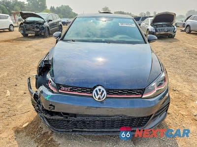 Piąte zdjęcie samochodu w środku: 2021 VOLKSWAGEN GTI S VIN:3VW6T7AU8MM005975 - miniatura