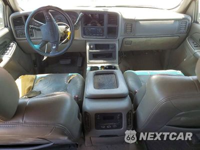 Zdjęcie 8 z 12 samochodu: 2004 GMC SIERRA C2500 HEAVY DUTY VIN:1GTHC23U74F259124 - miniatura