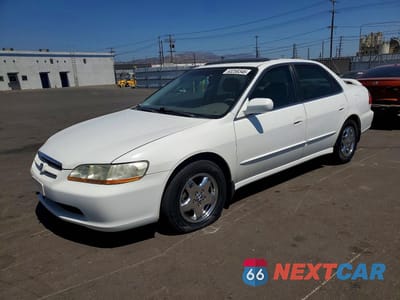 1998 HONDA ACCORD EX 1HGCG1652WA020062 - główne zdjęcie licytacji z USA - miniatura