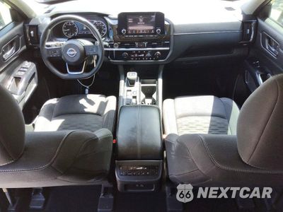 Zdjęcie 8 z 13 samochodu: 2022 NISSAN PATHFINDER S VIN:5N1DR3AA0NC229179 - miniatura