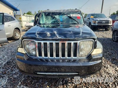 Piąte zdjęcie samochodu w środku: 2012 JEEP LIBERTY JET VIN:1C4PJMFK9CW102877 - miniatura
