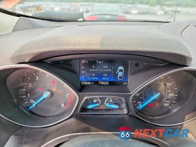 Zdjęcie 9 z 13 samochodu: 2017 FORD ESCAPE SE VIN:1FMCU9GD2HUD91831 - miniatura