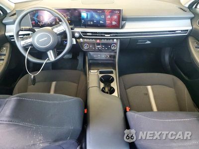 Zdjęcie 8 z 12 samochodu: 2025 HYUNDAI SONATA SEL VIN:KMHL64JA5SA458880 - miniatura