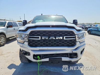 Piąte zdjęcie samochodu w środku: 2024 RAM 2500 BIG HORN VIN:3C6UR5DJ6RG386253 - miniatura