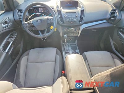 Zdjęcie 8 z 13 samochodu: 2017 FORD ESCAPE SE VIN:1FMCU9GD2HUC53853 - miniatura