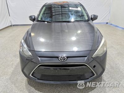 Piąte zdjęcie samochodu w środku: 2017 TOYOTA YARIS IA BASE VIN:3MYDLBYV0HY173105 - miniatura