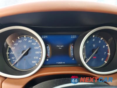 Zdjęcie 9 z 12 samochodu: 2018 MASERATI GHIBLI S VIN:ZAM57YTAXJ1293112 - miniatura