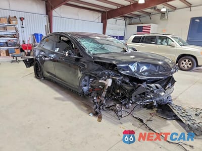 Czwarte zdjęcie samochodu z boku: 2019 TESLA MODEL X VIN:5YJXCDE21KF181993 - miniatura