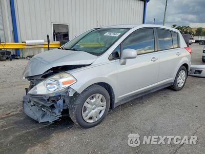 2010 NISSAN VERSA 1.8 S 3N1BC1CP6AL439502 - główne zdjęcie licytacji z USA - miniatura