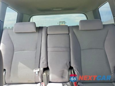 Zdjęcie 10 z 13 samochodu: 2005 TOYOTA HIGHLANDER BASE VIN:JTEGD21A850114420 - miniatura