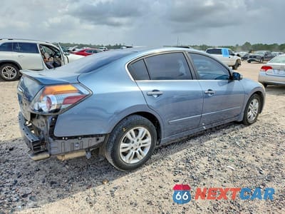 Trzecie zdjęcie samochodu z tyłu: 2011 NISSAN ALTIMA 2.5 VIN:1N4AL2AP0BN482323 - miniatura