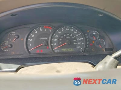 Zdjęcie 9 z 12 samochodu: 2005 TOYOTA TUNDRA DOUBLE CAB SR5 VIN:5TBDT44135S481975 - miniatura