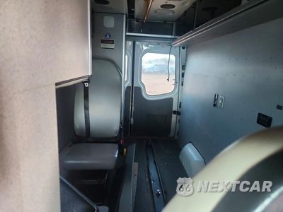 Zdjęcie 10 z 13 samochodu: 2017 MERCEDES-BENZ SPRINTER 2500 AMBULANCE VIN:WDAPE7CDXHP384382 - miniatura