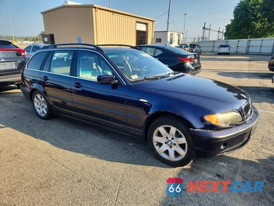 Czwarte zdjęcie samochodu z boku: 2003 BMW 325 XIT VIN:WBAEP33453PF02953 - miniatura