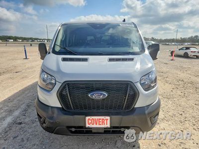 Piąte zdjęcie samochodu w środku: 2023 FORD TRANSIT 250 DELIVERY VAN VIN:1FTBR1Y88PKA21644 - miniatura