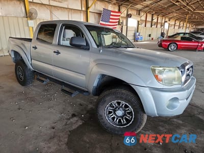 Czwarte zdjęcie samochodu z boku: 2006 TOYOTA TACOMA DOUBLE CAB PRERUNNER VIN:5TEJU62N96Z162769 - miniatura