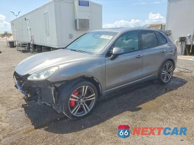 2011 PORSCHE CAYENNE TURBO WP1AC2A21BLA82036 - główne zdjęcie licytacji z USA - miniatura