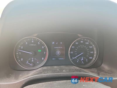 Zdjęcie 9 z 12 samochodu: 2018 HYUNDAI ELANTRA LIMITED VIN:5NPD84LF6JH272221 - miniatura