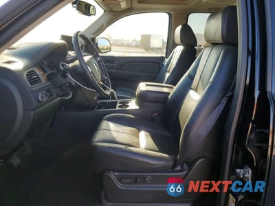 Zdjęcie 7 z 13 samochodu: 2008 CHEVROLET TAHOE C1500 VIN:1GNFC13088R209231 - miniatura