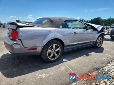 Trzecie zdjęcie samochodu z tyłu: 2006 FORD MUSTANG VIN:1ZVHT84N265259743 - miniatura