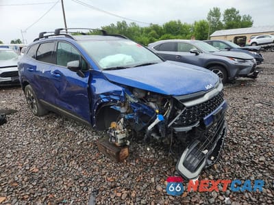 Czwarte zdjęcie samochodu z boku: 2024 KIA SPORTAGE X LINE VIN:5XYK6CDF5RG145940 - miniatura