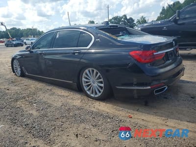Drugie zdjęcie samochodu z przodu: 2017 BMW 740 I VIN:WBA7E2C55HG740100 - miniatura
