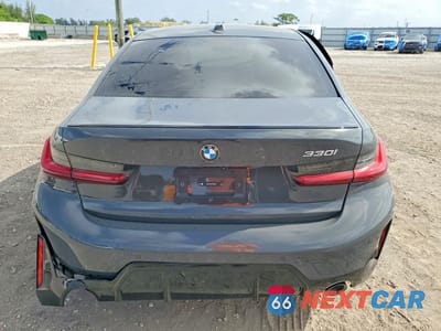 Zdjęcie 6 z 12 samochodu: 2026 BMW 3ER 330I VIN:WBA13LA07TFW47649 - miniatura