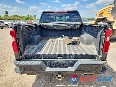 Zdjęcie 6 z 12 samochodu: 2019 CHEVROLET SILVERADO K1500 LT TRAIL BOSS VIN:3GCPYFEDXKG204518 - miniatura